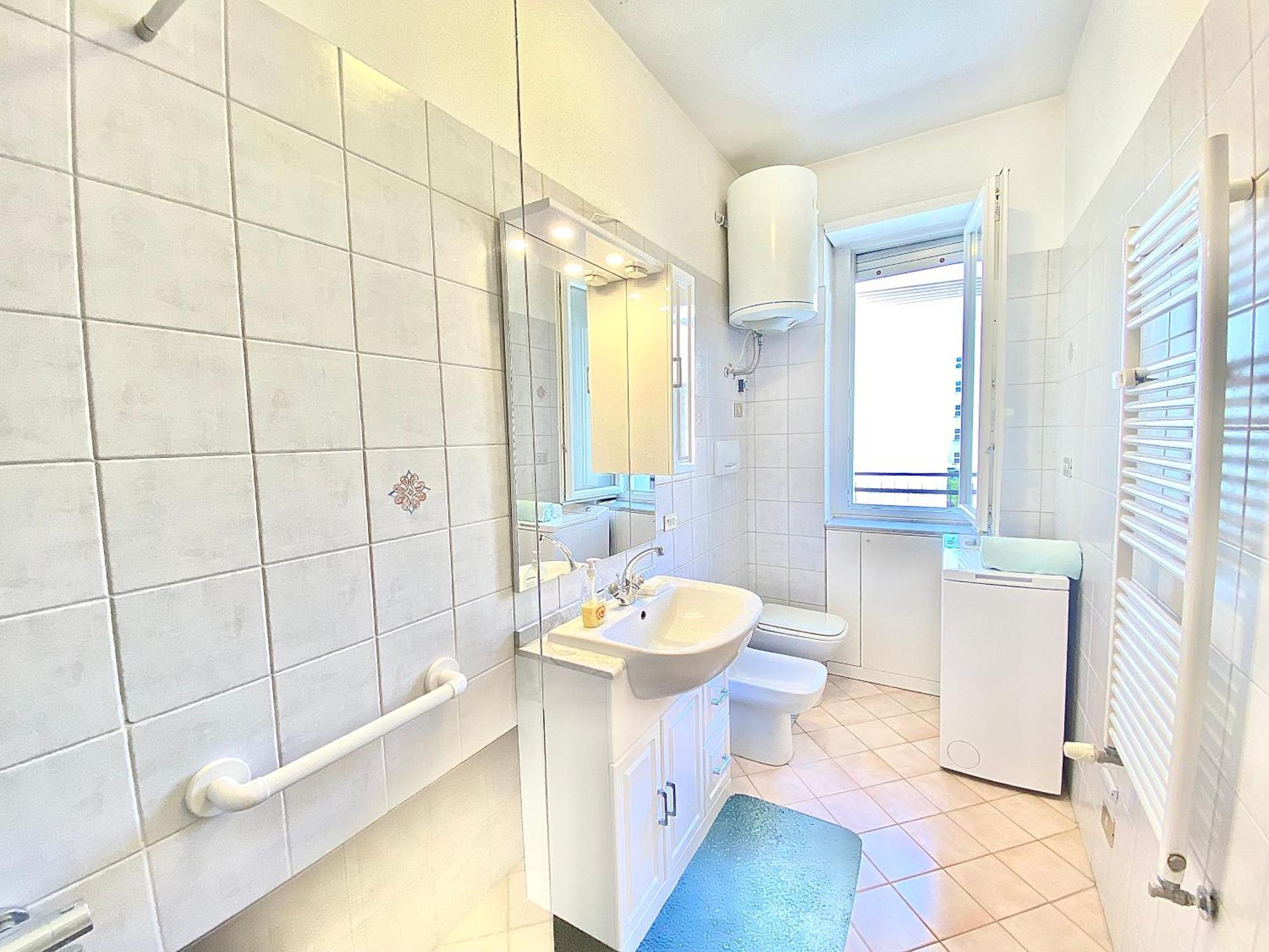 Beada Home, A Pochi Passi Dal Centro Storico Milano E Navigli, Con Fermata Metropolitana Sotto Casa エクステリア 写真